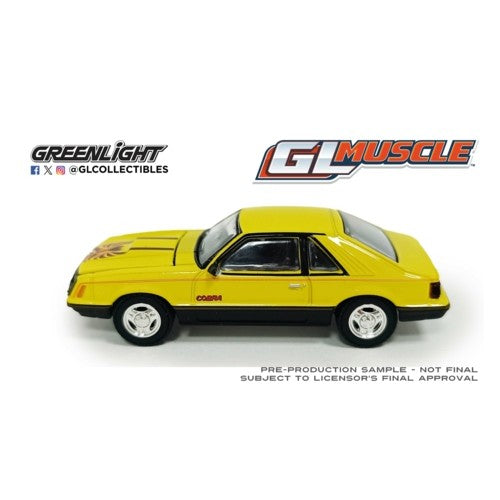 1/64 Gl Muscle Series 30 - Ford Mustang Cobra Fastback 1979 - Bright Yellow With Black And Red Cobra Hood Graphics And Stripe Treatment