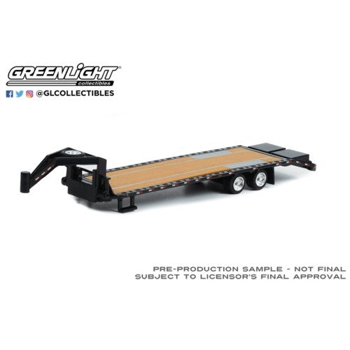 1/64 Gooseneck Trailer Black With Red And White Conspicuity Stripes (Hobby Exclusive)