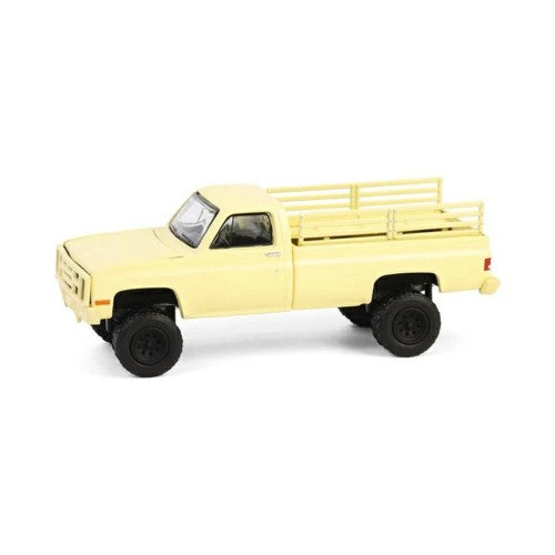 1/64 Battalion 64 Series 5 - 1986 Chevrolet M1008 - Desert Tan