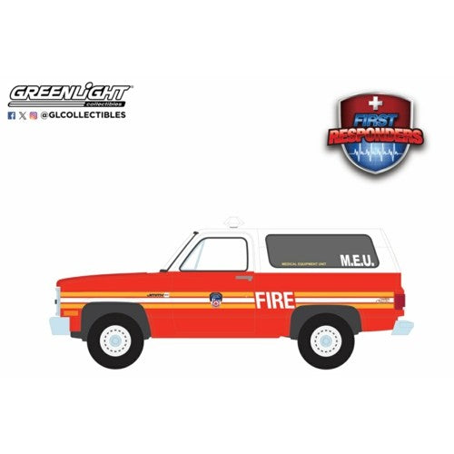 1/64 First Responders Series 2 - 1987 Gmc Jimmy - Fdny (The Official Fire Dept Of New York) M.E.U (Medical Equipment Unit)