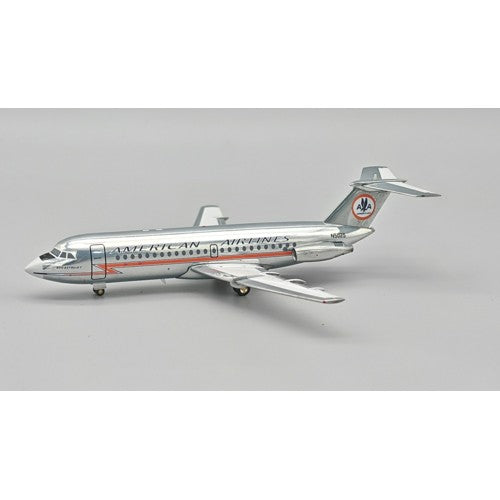 1/200 American Airlines Bac 111-401Ak One-Eleven N5025 Polished With Stand
