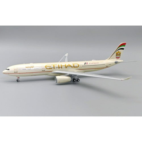 1/200 Etihad Airways Airbus A330-343 A6-Afc F-1 Logo With Stand Limited 75 Models