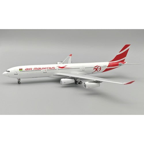 1/200 Air Mauritius Airbus A340-313 3B-Nbj With Stand Limited 60 Models