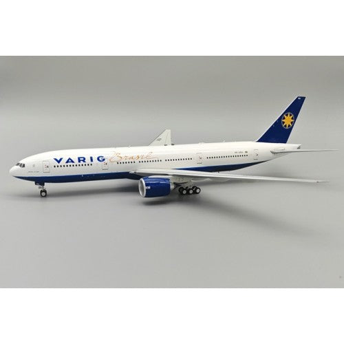 1/200 Varig Boeing 777-2Q8/Er Pp-Vra With Stand