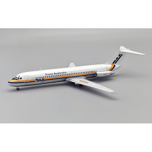 1/200 Trans Australia Airlines - Taa Mcdonnell Douglas Dc-9-31 Vh-Tjr With Stand Map