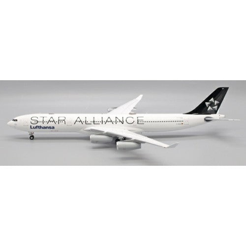 1/200 Lufthansa Airbus A340-300 Star Alliance Reg: D-Aign With Stand