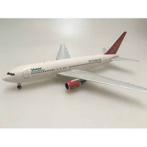 1/200 Omni Air International Boeing 767-200Er Aer Lingus Title Reg: N225Ax With Stand Limited 110Pcs