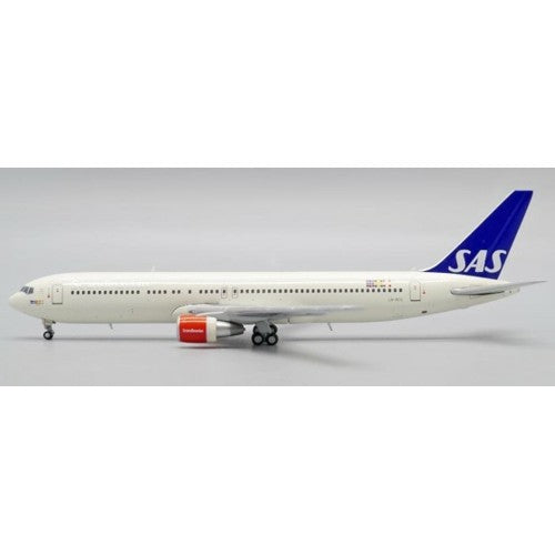 1/400 Scandinavian Airlines Boeing 767-300(Er) Reg: Ln-Rcg With Antenna