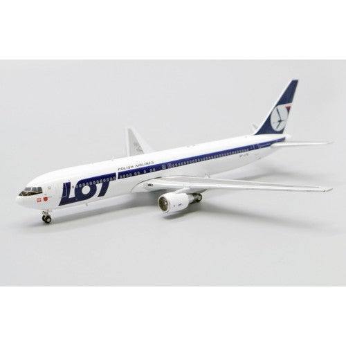 1/400 Lot Polish Airlines Boeing 767-300Er Reg: Sp-Lpb With Antenna