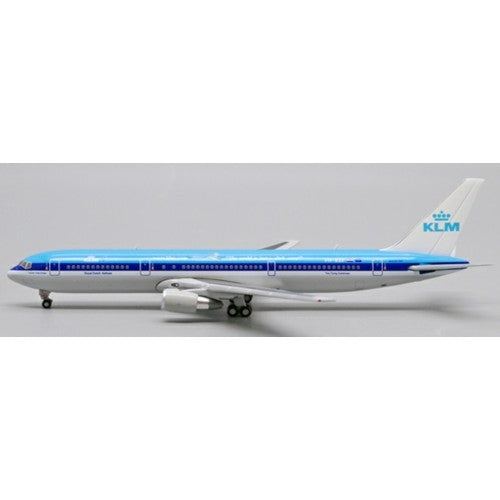 1/400 Klm Royal Dutch Airlines Boeing 767-300Er The World Is Just A Click Away Reg: Ph-Bzf With Antenna