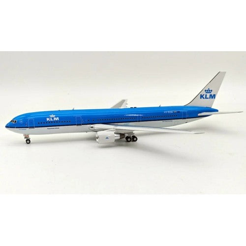 1/200 767-306Er Klm Ph-Bzm With Stand