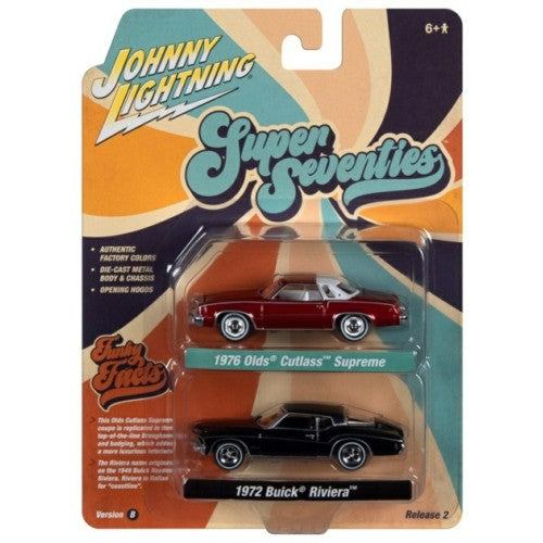 1/64 1976 Oldsmobile Cutlass Red Poly And 1972 Buick Riviera Black