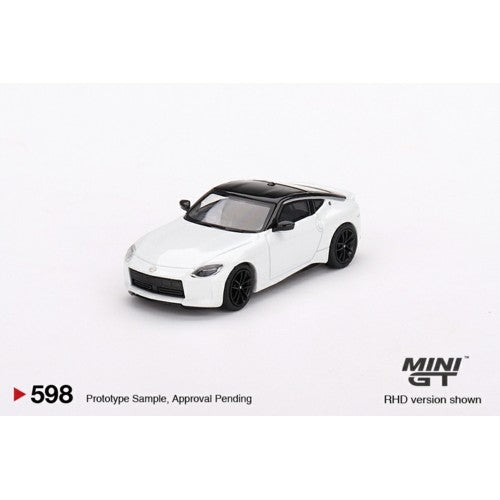 1/64 Nissan Fairlady Z Version St 2023 Everest White (Rhd)