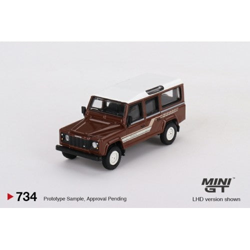 1/64 Land Rover Defender 110 1985 County Station Wagon Russet Brown (Lhd)