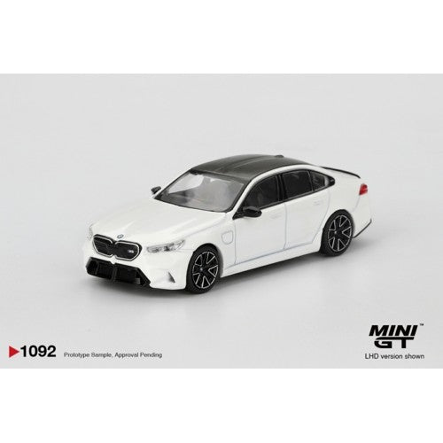 1/64 Bmw M5 Alpine White (Lhd) Blister Packaging