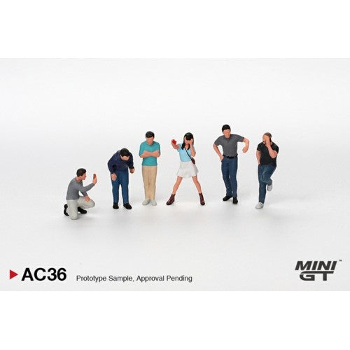 1/64 Figurine: Car Enthusiasts