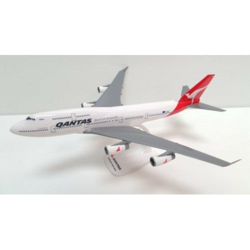 1/250 Qantas B747-400