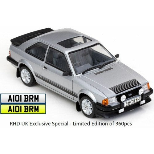 1/18 Ford Escort Rs1600I 1984 Strato Silver Rhd Uk Exclusive Limited Edition 300Pcs