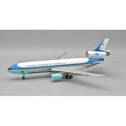1/200 Air Force One Dc-10-40 11040 Polished With Stand